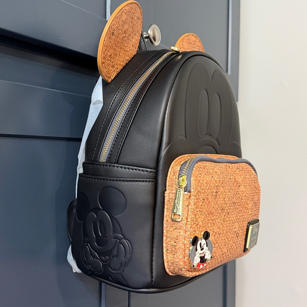 New with Tags- Loungefly Disney Mickey Mouse Cork Ears Pin Display Mini Backpack - Picture 2 of 7